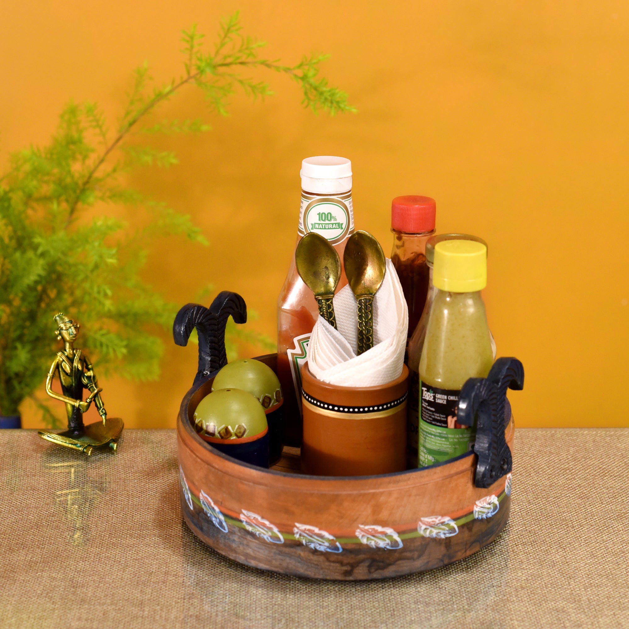 Autumn Leaf Multi-Purpose Stand in Round Shape