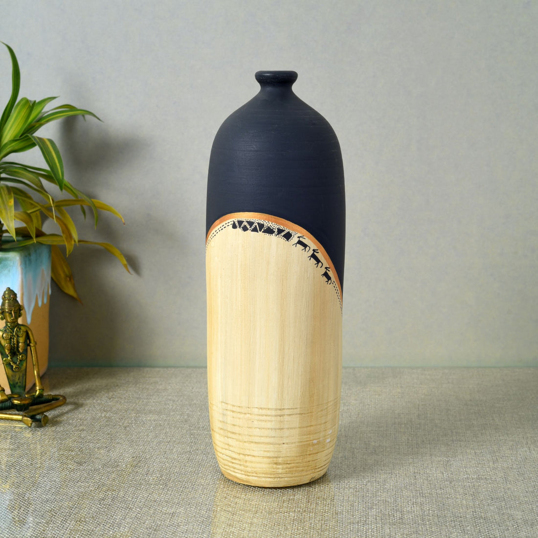 Midnight's secret bottle vase