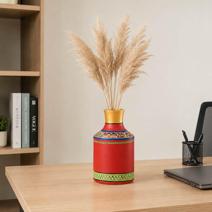 Vase Earthen Handcrafted Red Madhubani 7.2x4.5(HxD)