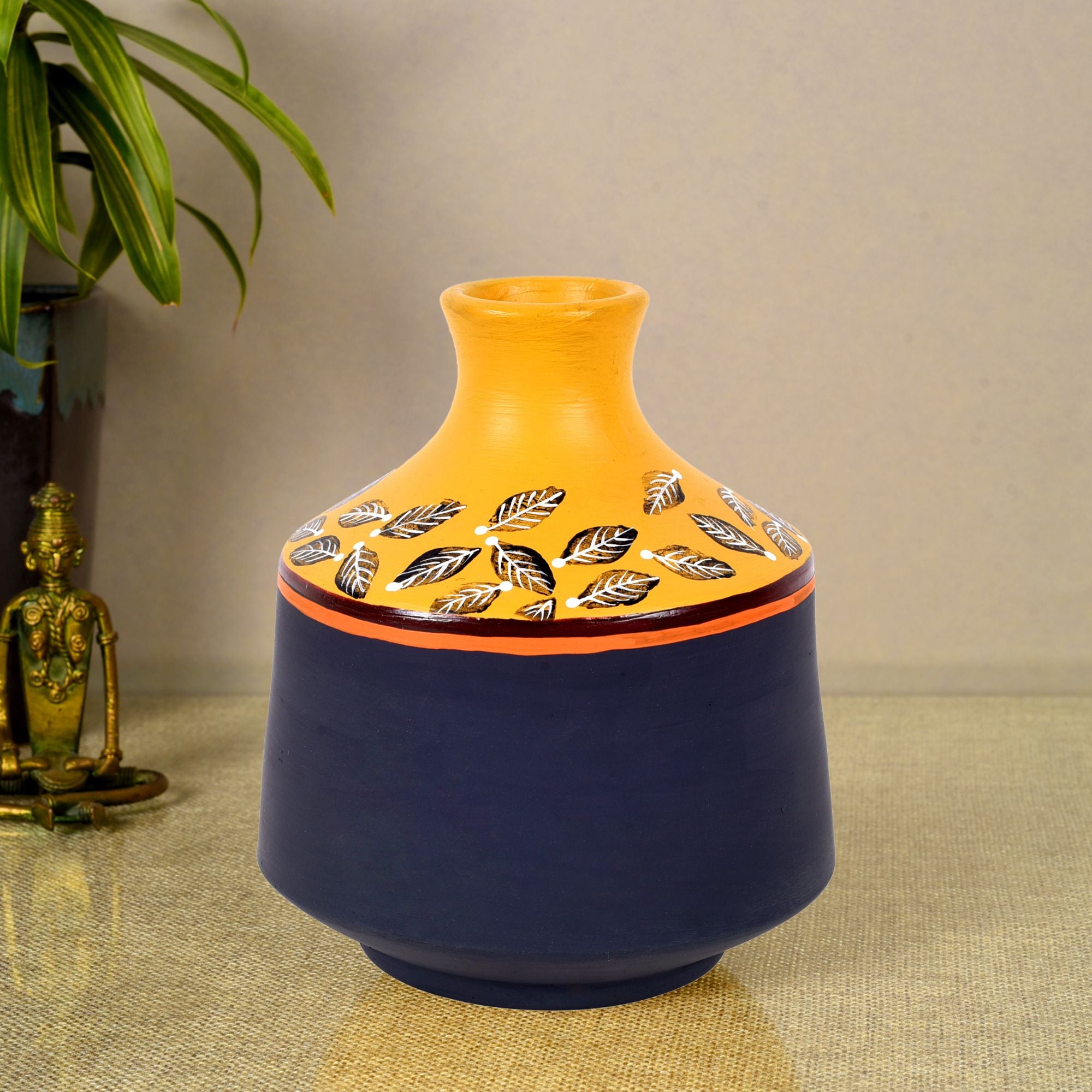 Midnight Sunflower Terracotta Cone Vase (5x5x6)