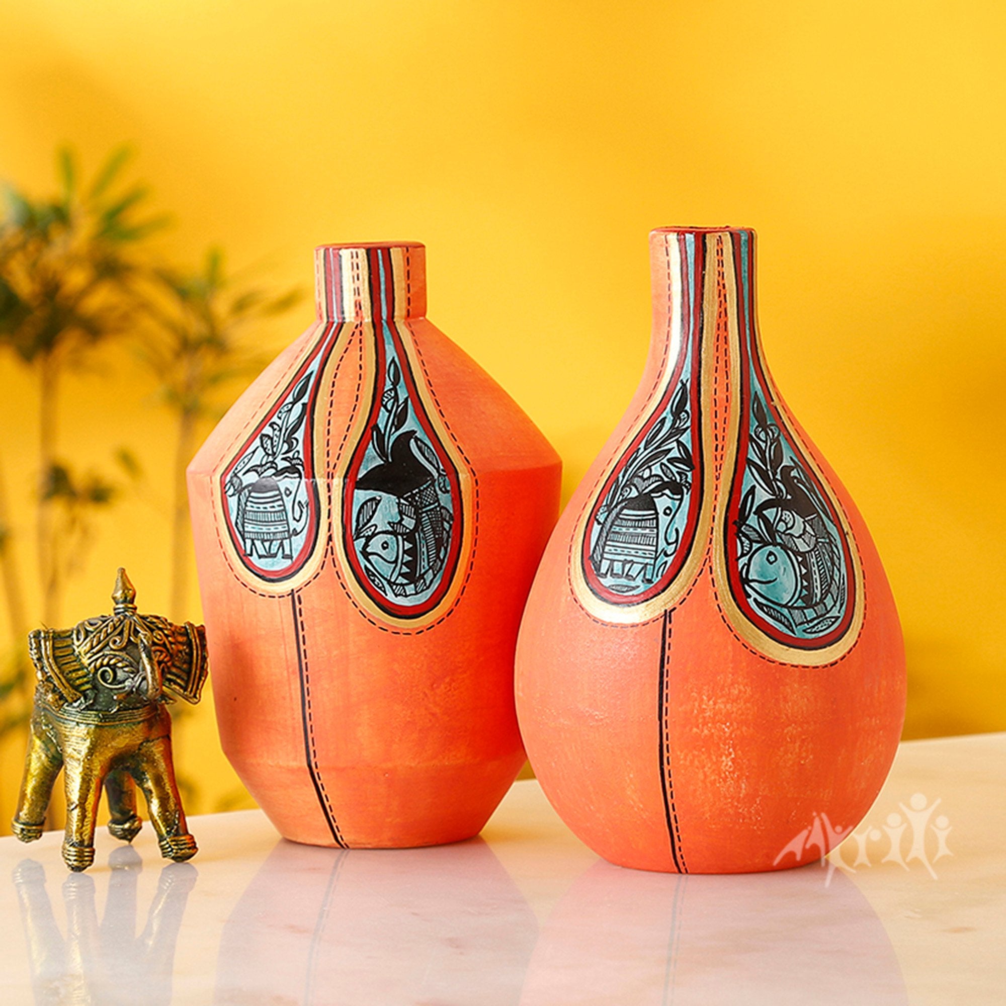 Vase Earthen Handcrafted Orange Warli (Set of 2) (6.1x3.7/6.3x3.7)