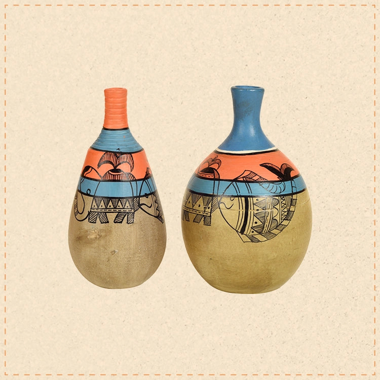 Earthen Vases Handpainted in Madhubani Tattoo Art