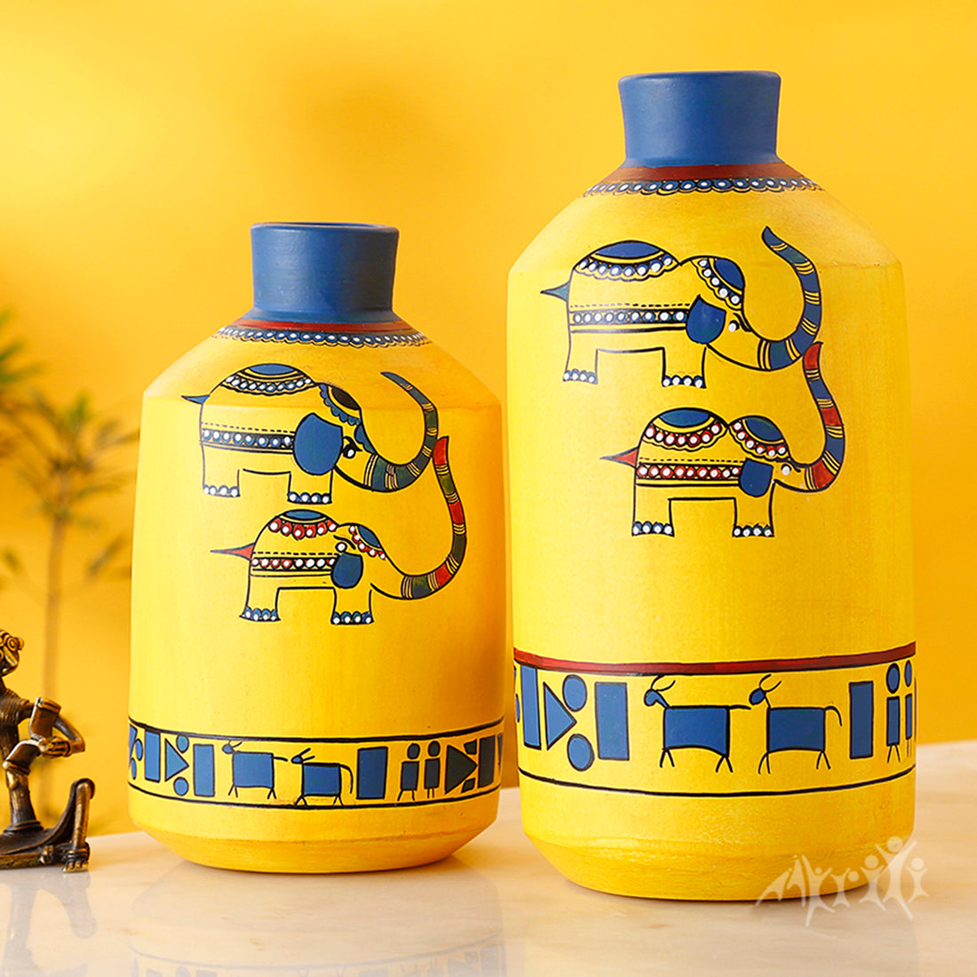 Happy Elephants Madhubani Yellow Vases(Set of 2) (6.7x4.2/9.8x4.8)
