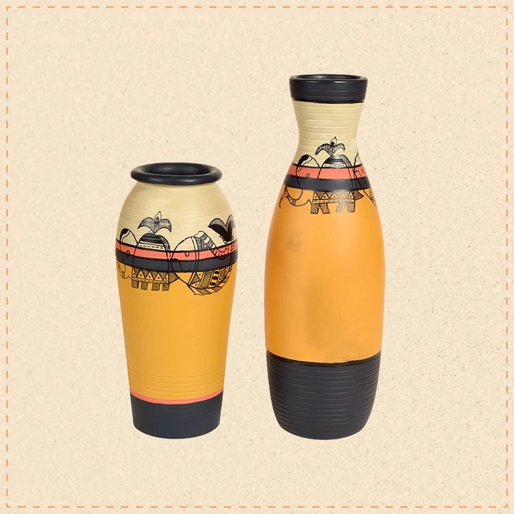 Earthen Vases Handpainted in Madhubani Tattoo Art