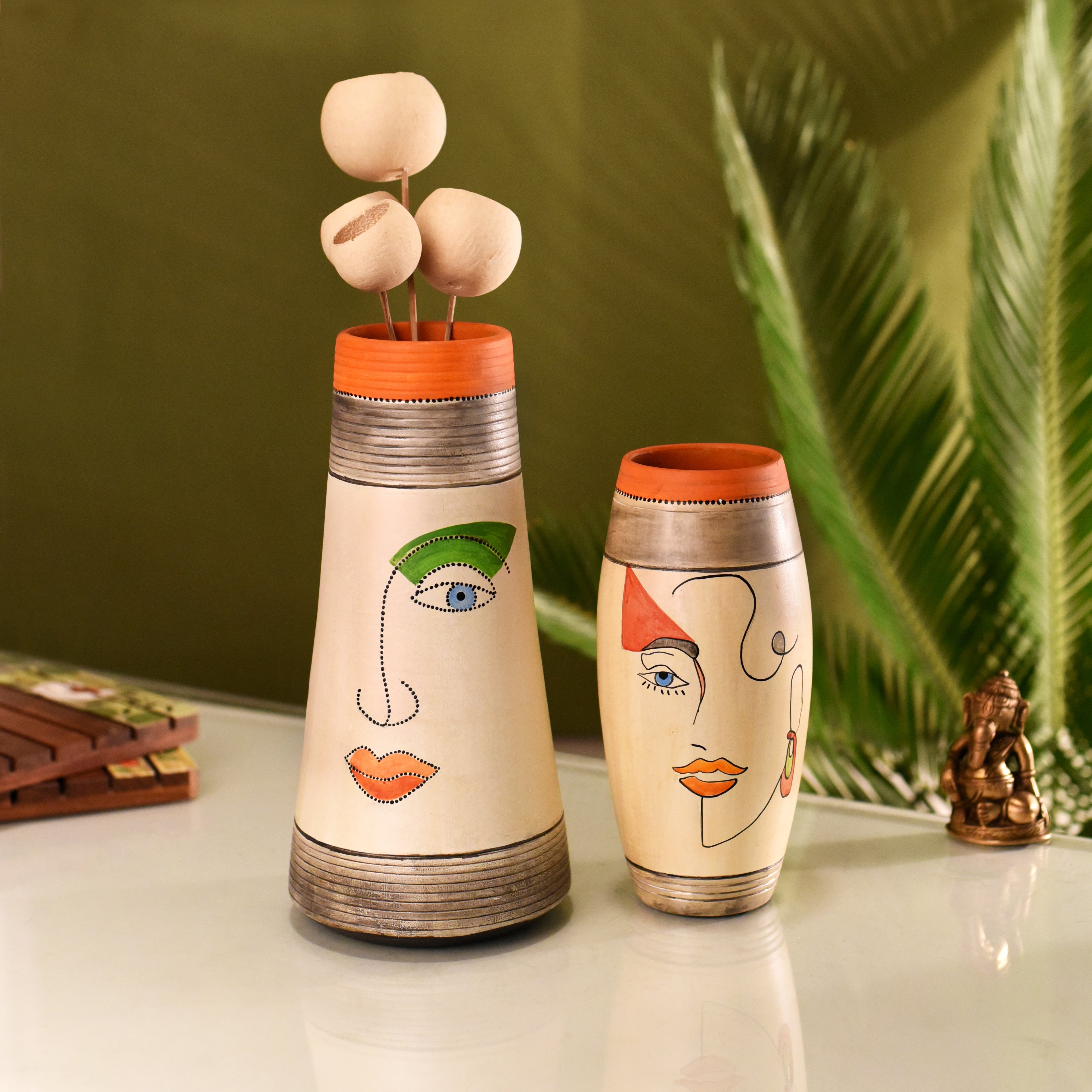 Mohana decorative Vases- So2