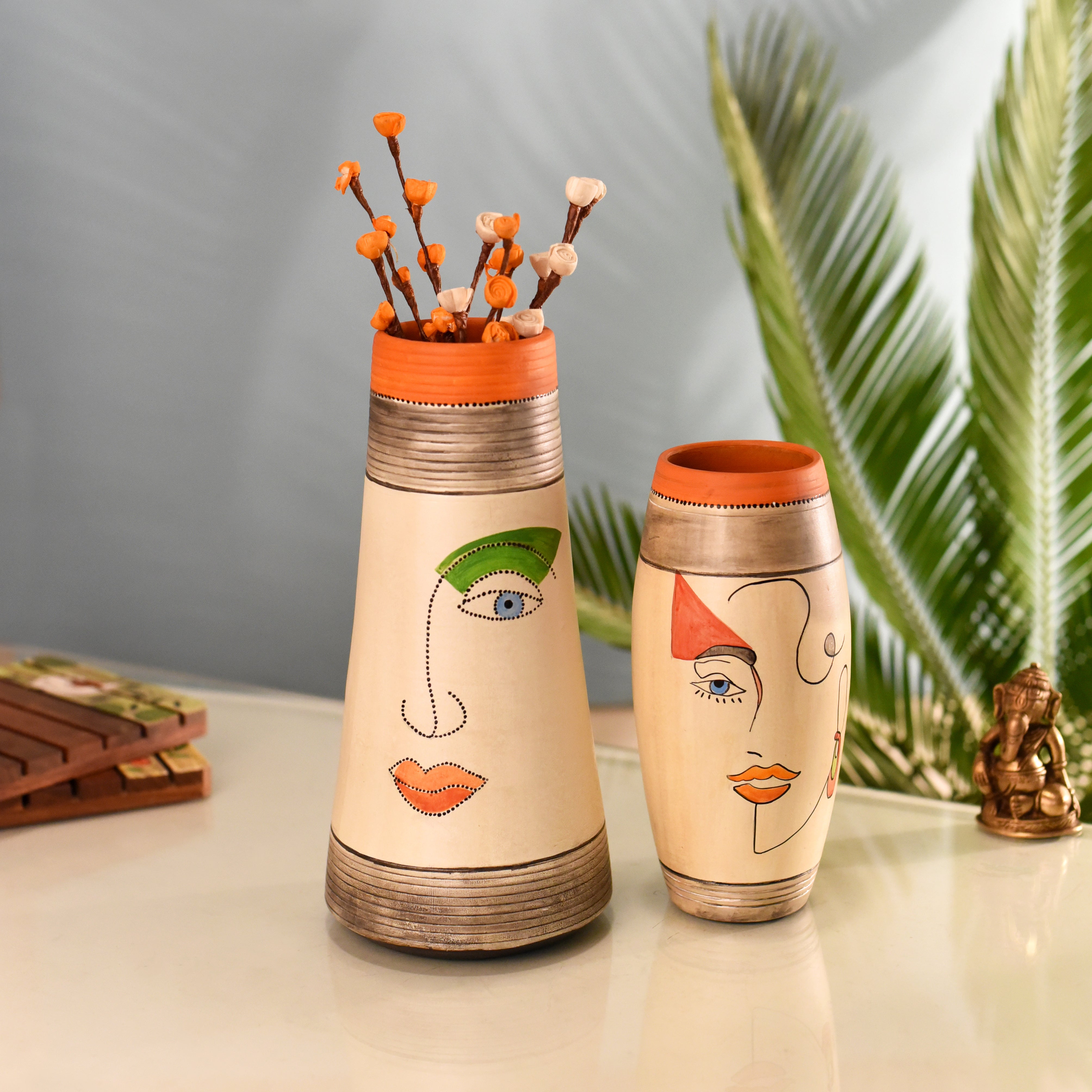 Mohana decorative Vases- So2