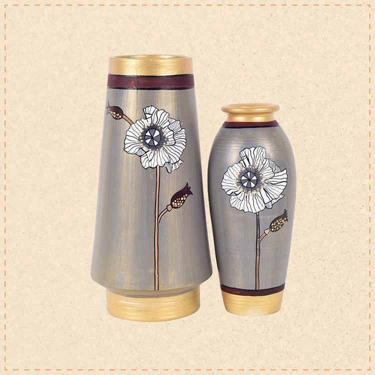 Golden Hour Terracotta Vases S02 (4.5x9/3x7)