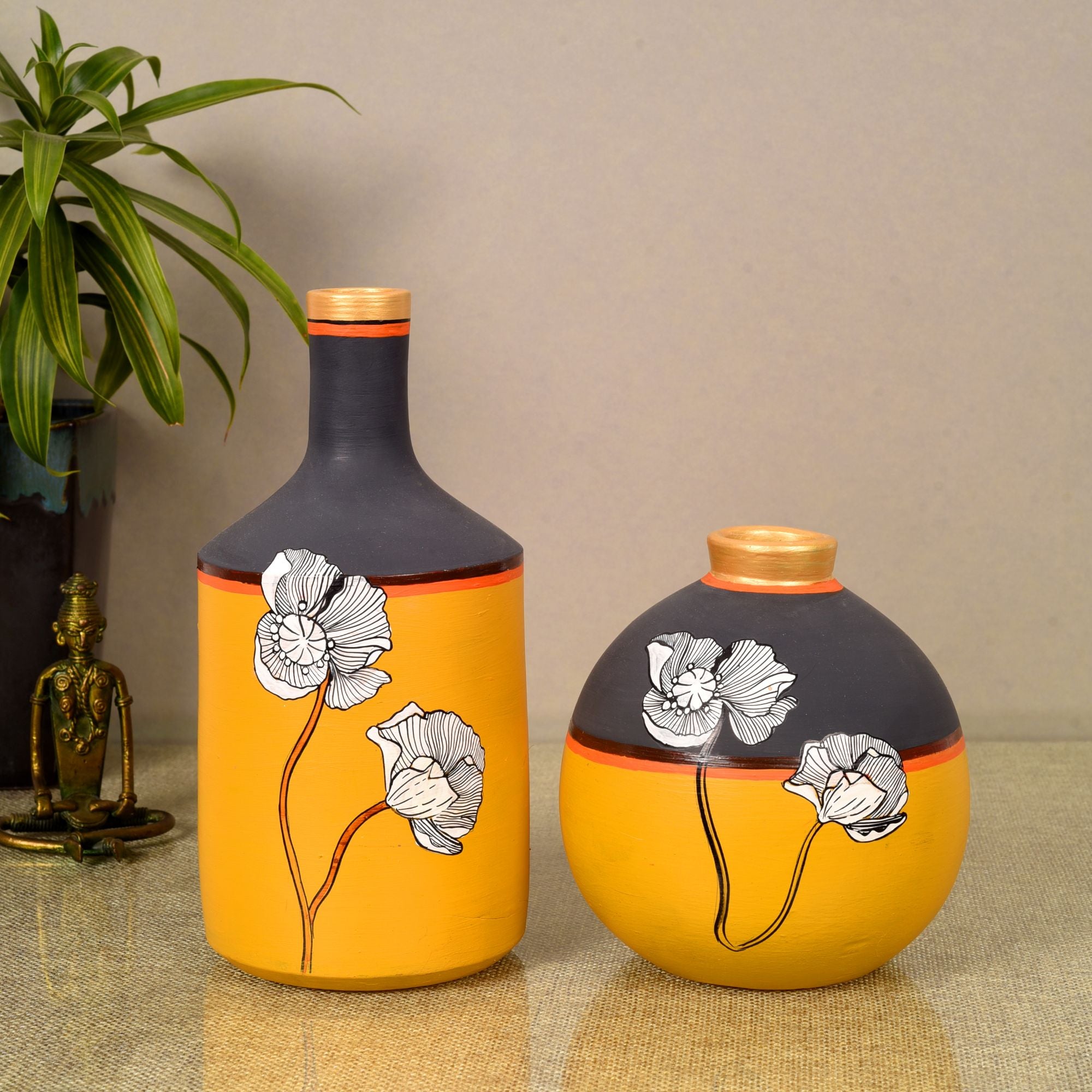 Sunflower Dreams Terracotta Vases S02 (4x9/5x6)