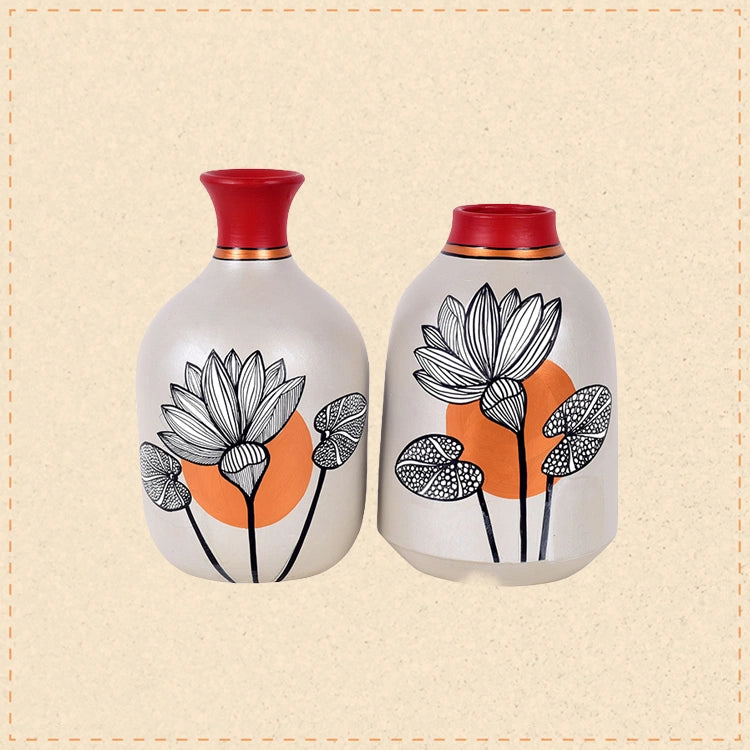 Scarlet Bloom Terracotta Vases S02 (4x7/4.5x7)