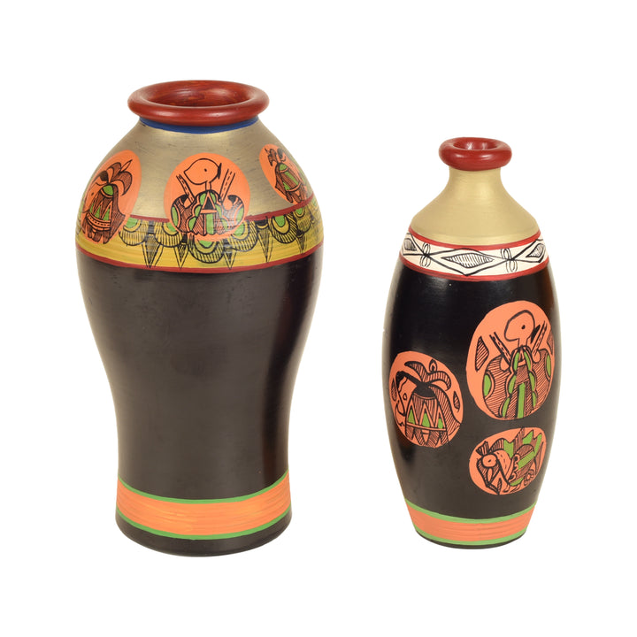 Earthen Vases Handpainted in Madhubani Tattoo Art