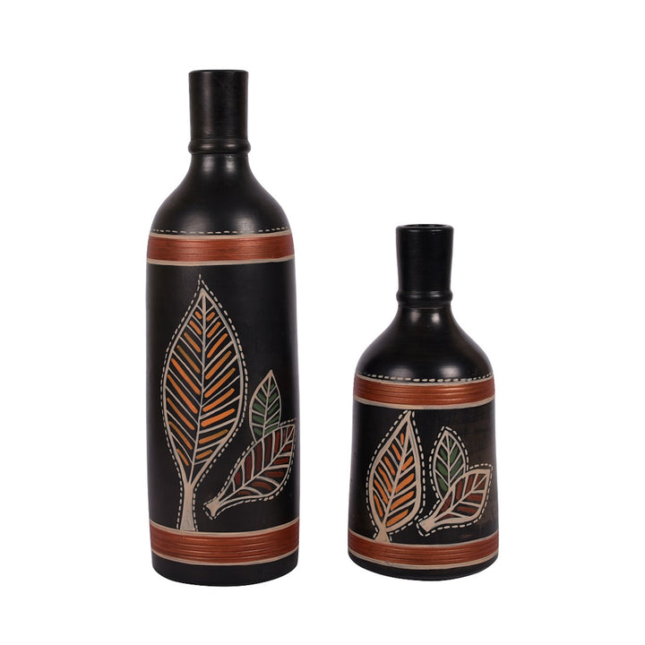 Vase Earthen Black Bottle Madhubani (Set of 2) (9.4x3/6x3)