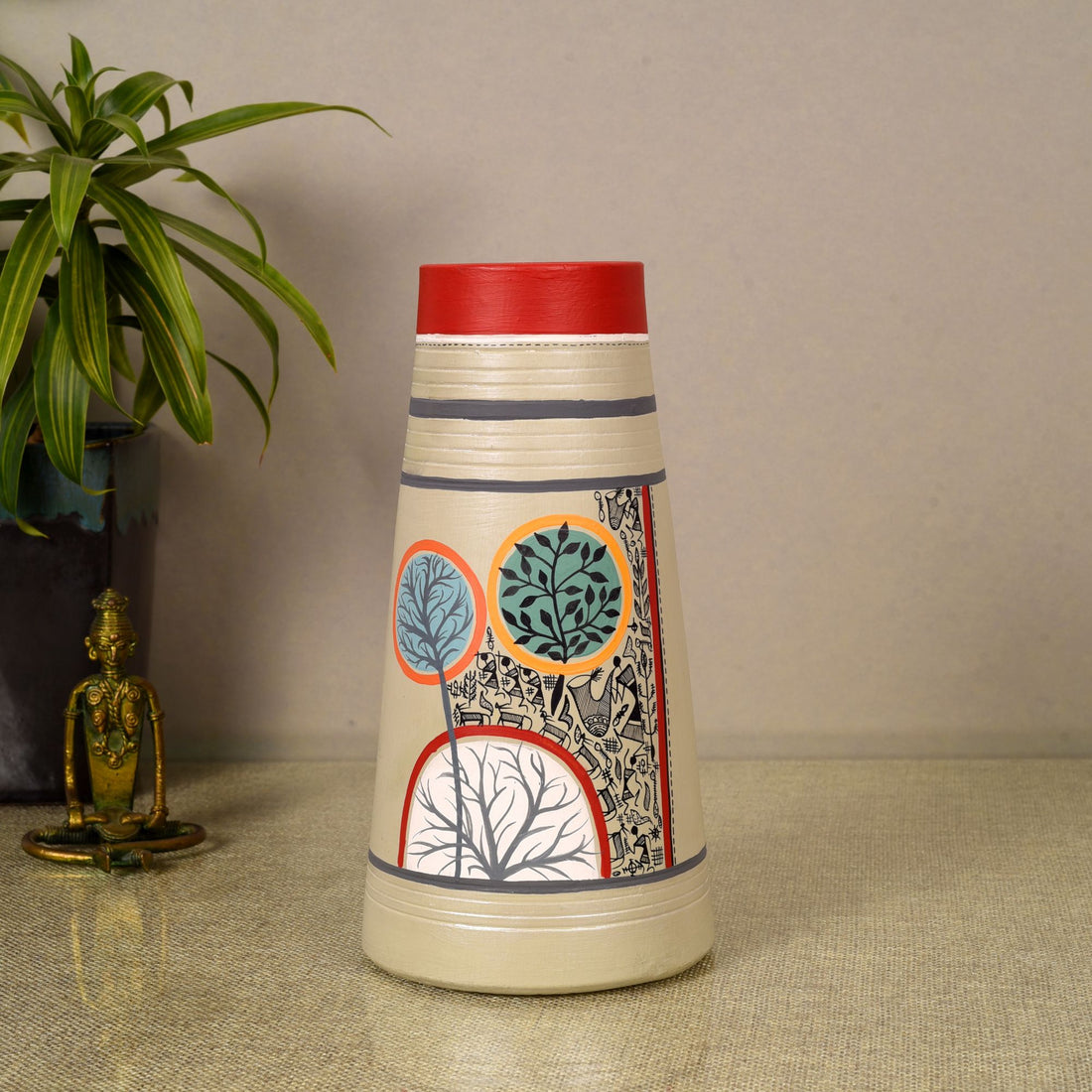 Redwood Groove Terracotta Pyramid Vase (5x5x9.5)