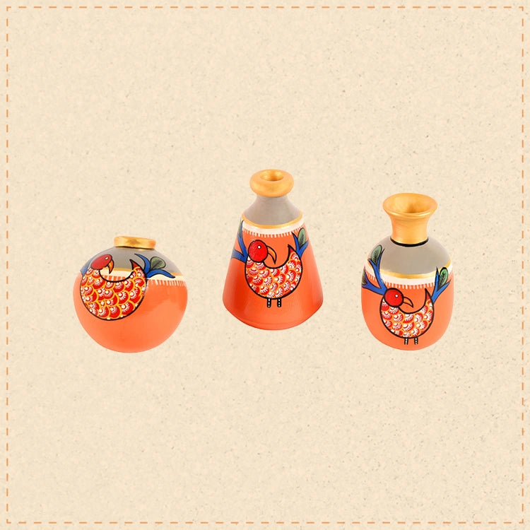 Peacock's Pride Terracotta Vase Set of 3
