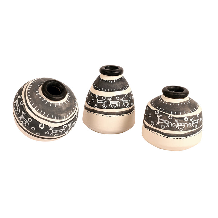 Vase Earthen Miniatures White Warli (Set of 3) (2.6/2.2/2.4)