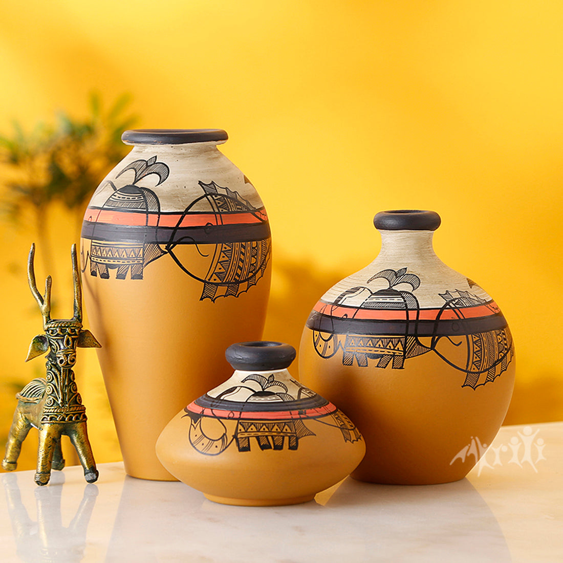 Vase Earthen Miniatures Yellow Madhubani (Set of 3) 4.4/5/7