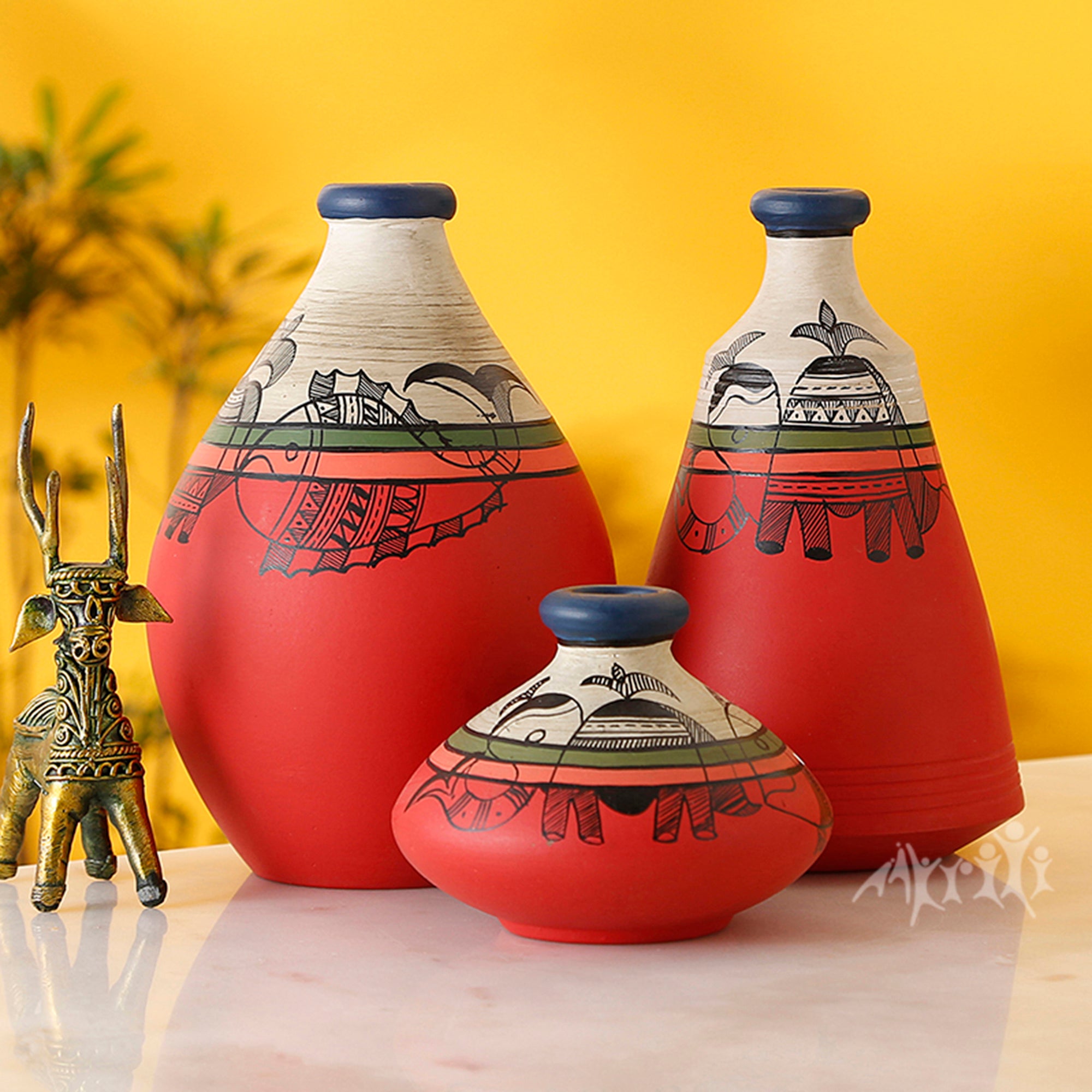 Vase Earthen Carrot Red Madhubani (Set of 3) 6.3/3/6