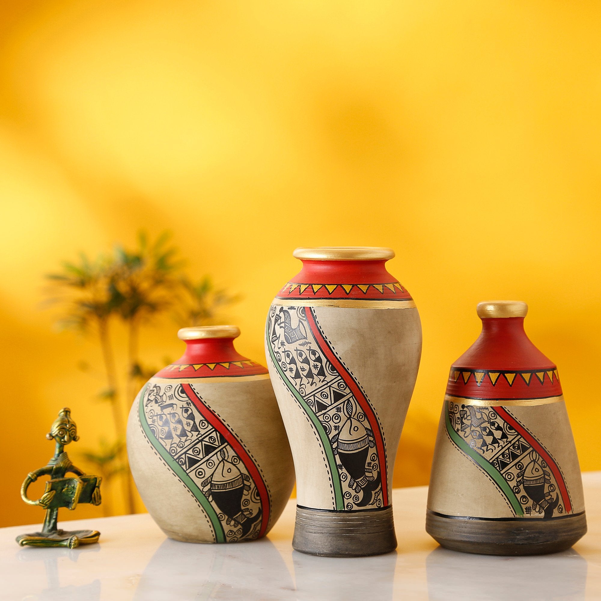 Mud Red Earthen Miniature Vases with Warli Art