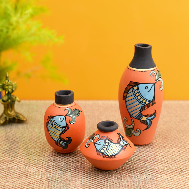 Happy Fishes Vases (So3) in Orange (2.5x5/2x3/2.5x2.5)