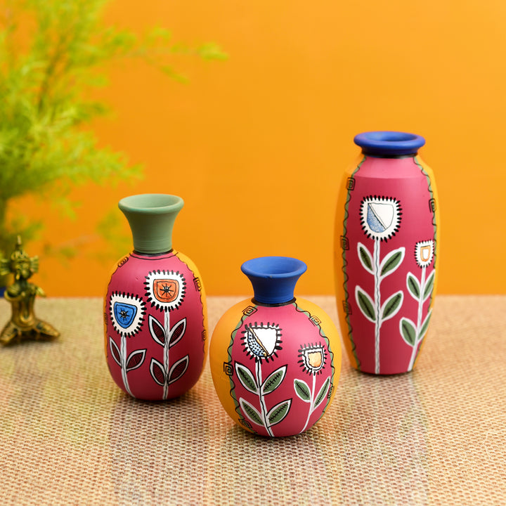 Smiling Flowers Colorful Vases (So3) in Magenta (3x3/5.5x2.5/6x3 HxDia)