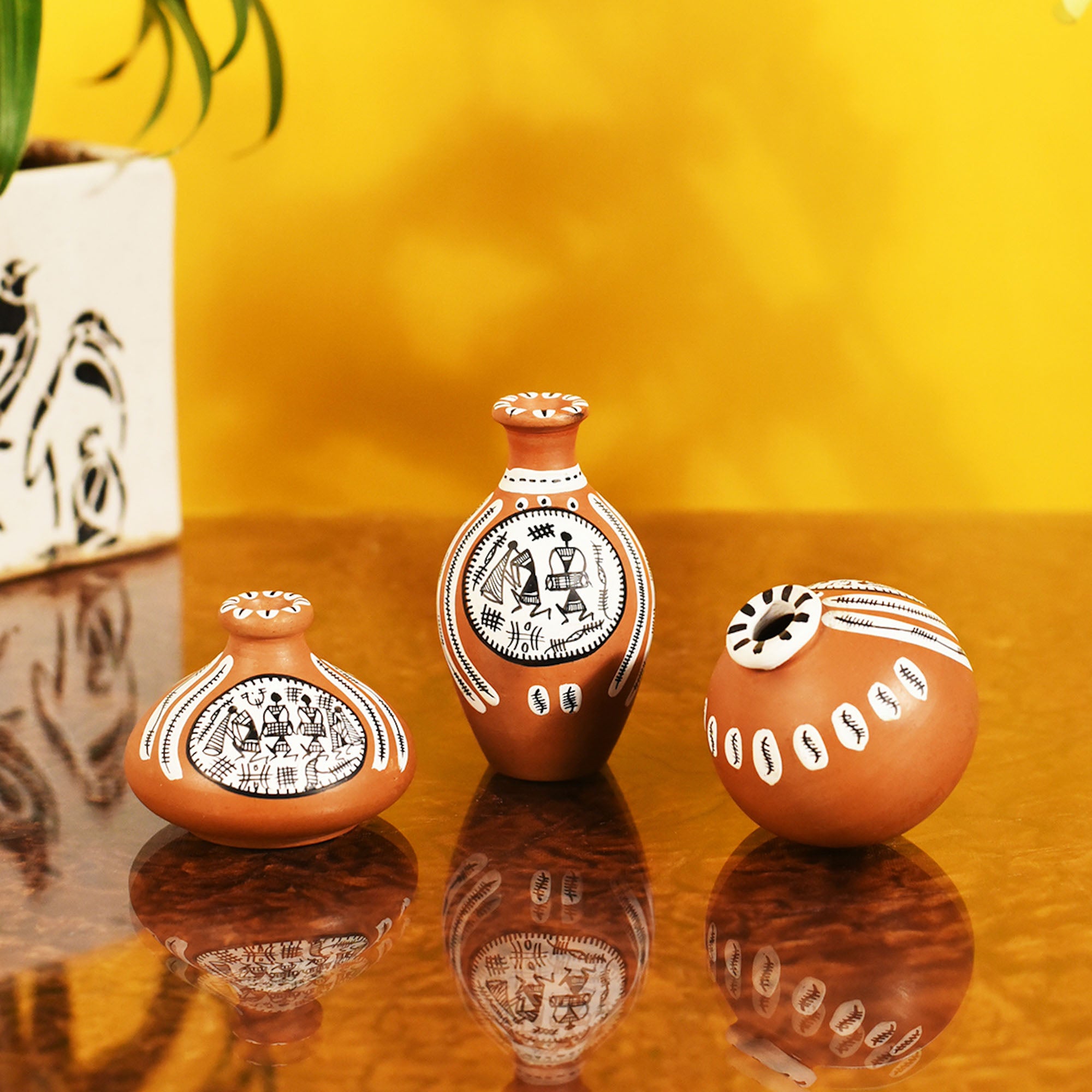 Vase Earthen Miniatures Natural Warli (Set of 3) 2.4/2/2
