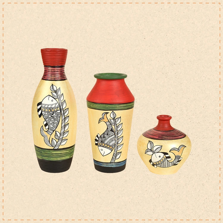 Handpainted Earthen Vases with Madhubani Art