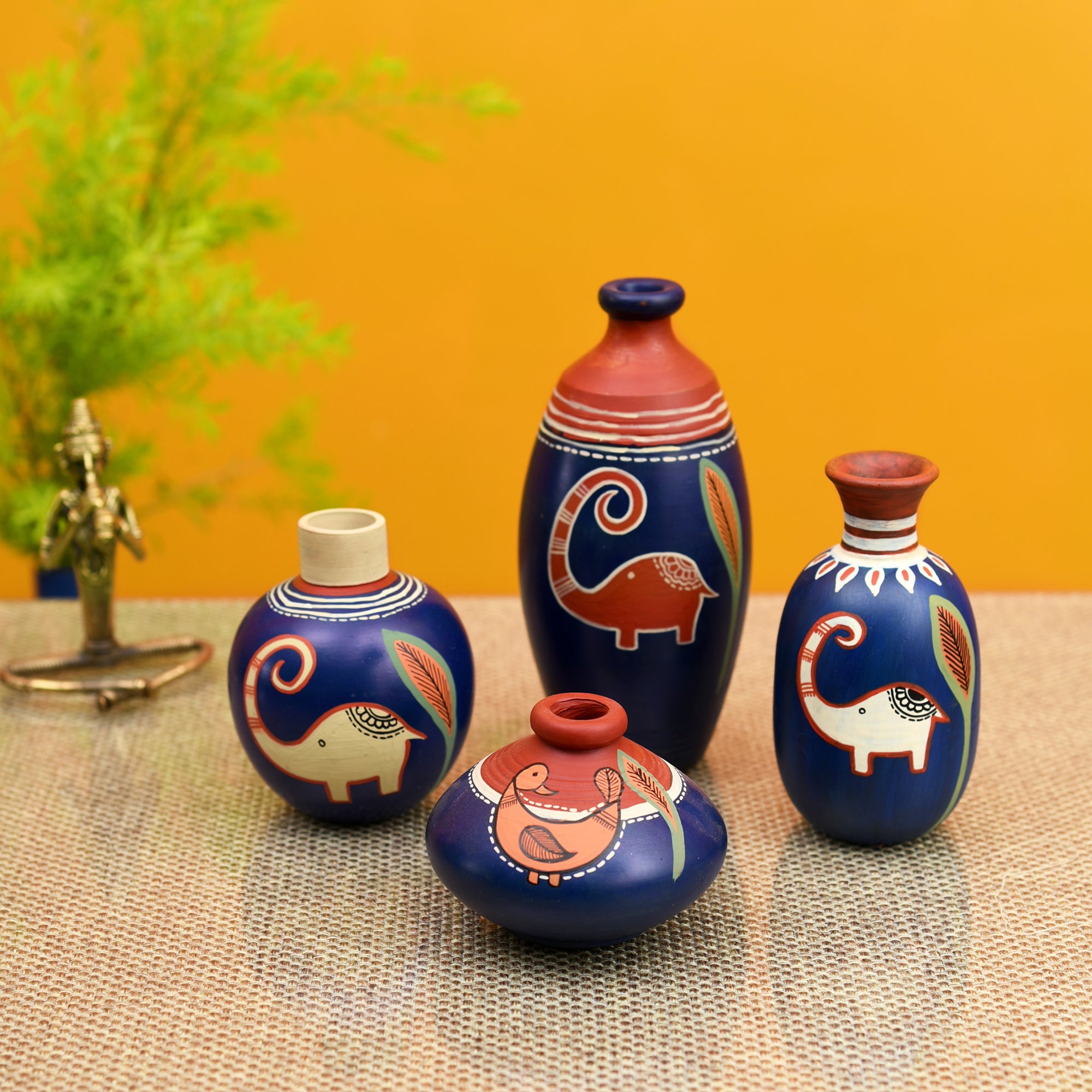 Happy Elephant Vases (So4) in Blue (5x2.5/4x3/2.5x2.5/6x3 HxDia)