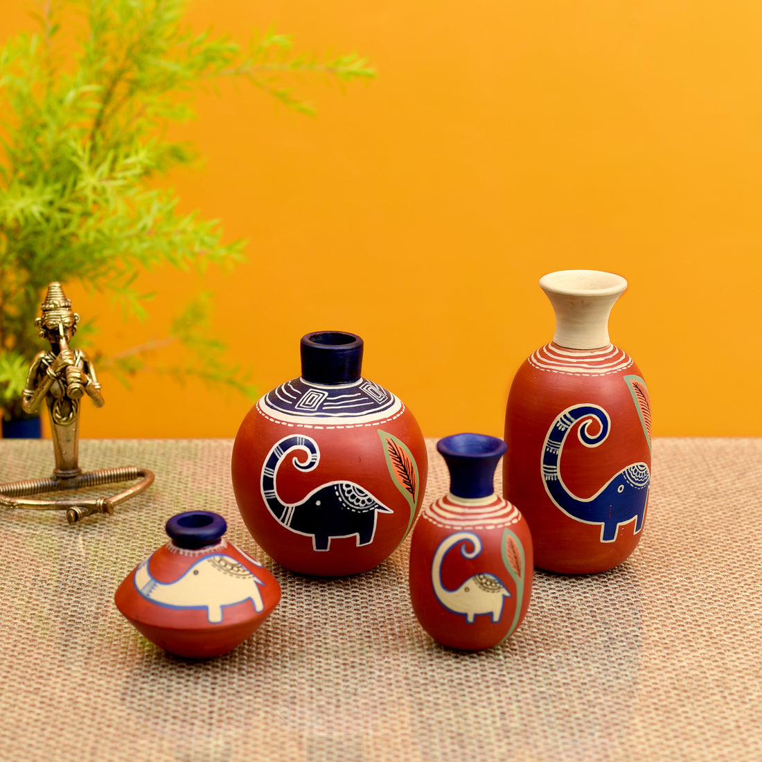 Happy Elephant Vases (So4) in Rustic Red (5x2.5/4x3/2.5x2.5/6x3 HxDia)