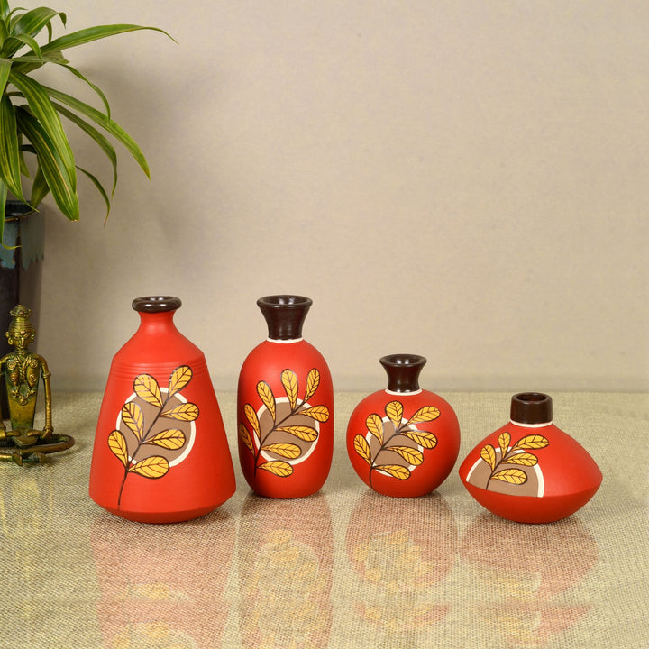 Scarlet Garden Quartet Terracotta Vase S04 (4x4x5)