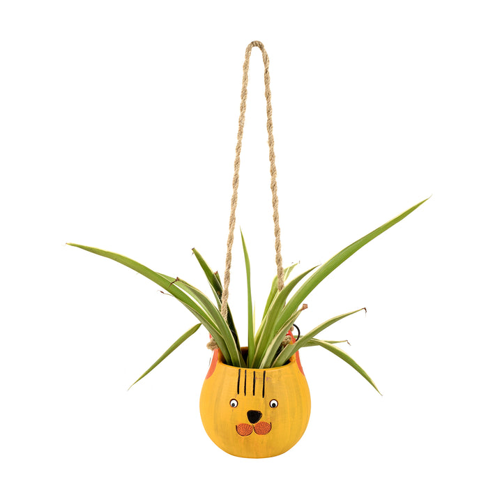 Yellow Kitty Cat Earthen Planter (5x5x17)