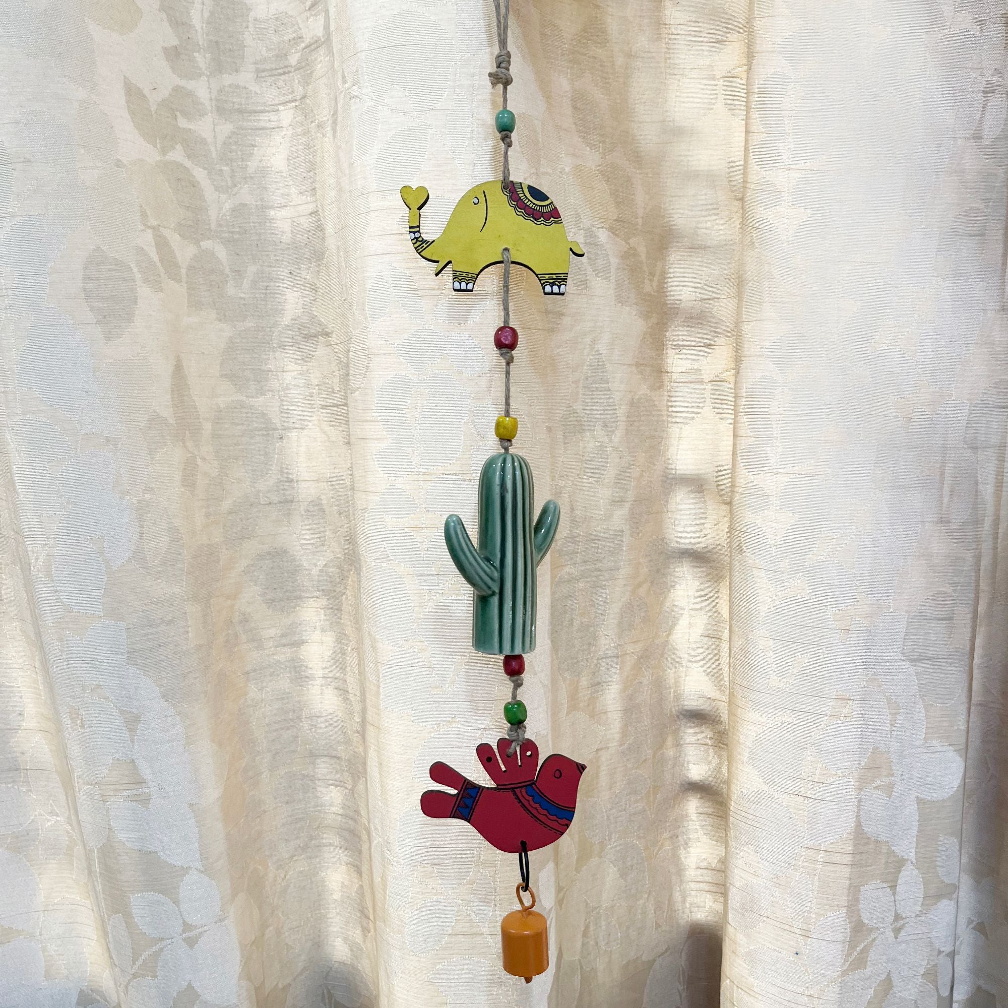 Hand Painted  Animal Windchime (3.5x1x21)