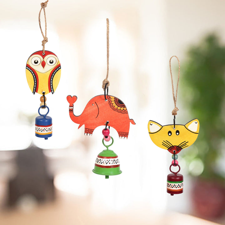 Niyo Trio - Hand-Painted Wooden Animal Hanging Bells (Set of 3)